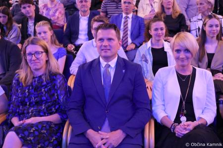 Župan je podelil priznanja in knjižne nagrade najboljšim učenkam, učencem, dijakinjam in dijakom (8)